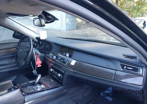 2010 BMW 750Li xDrive from USA, damaged, VIN WBAKC8C55ACY68160